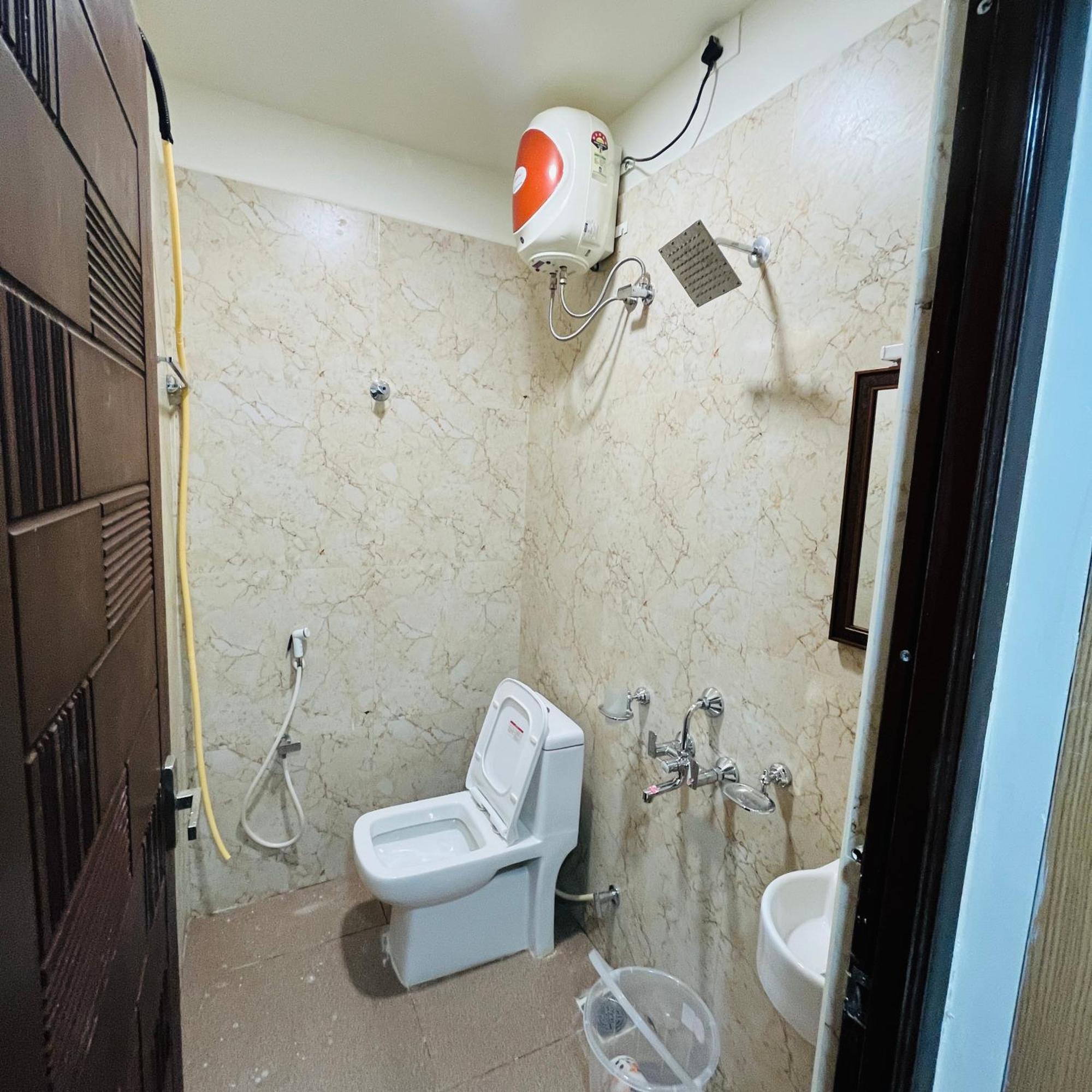 Sundaram Residency 2*